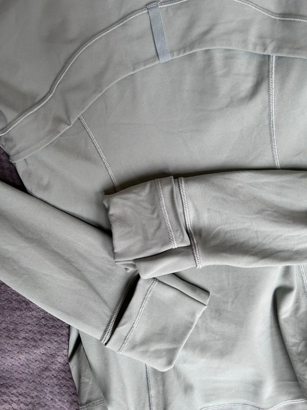 Lululemon Define Jacket Nulu & WUNDER TRAIN leggings